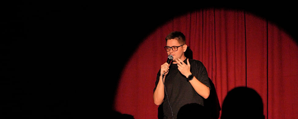 THE BEST STANDUP 